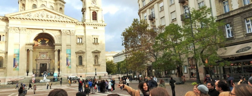 This is a caption of a tour guide showing the Saint Stephen's Basilica on our Free Budapest Walk