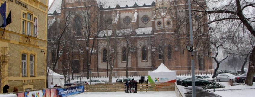 Picture of the free open air ice skating rink in the 10th district of Budapest till the end of January 2023
