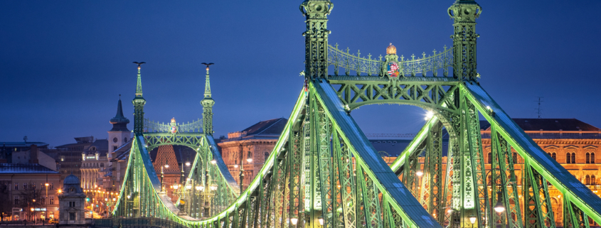 Liberty Bridge - free events in Budapest