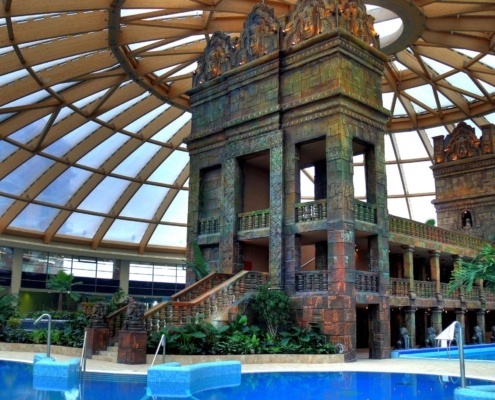 Budapest baths with kids